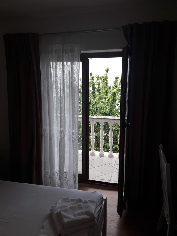 Roza Guest House Сен Екстериор снимка