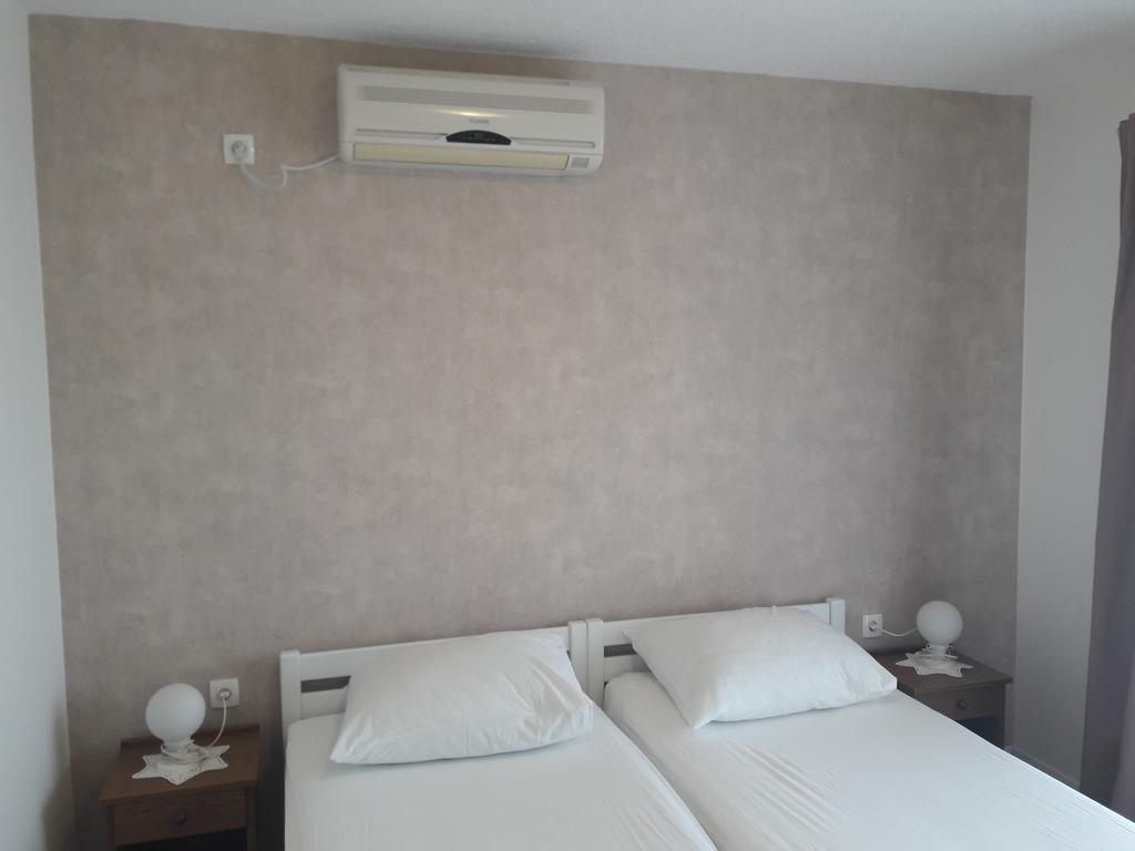 Roza Guest House Сен Екстериор снимка
