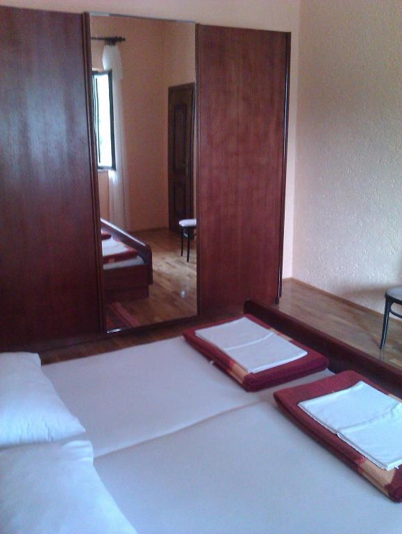 Roza Guest House Сен Стая снимка