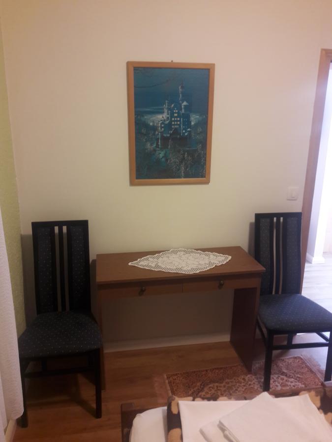 Roza Guest House Сен Екстериор снимка